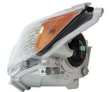 Charger l&#39;image dans la galerie, 2023-2025 Nissan Altima head lamp driver side LH