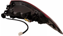 Charger l&#39;image dans la galerie, 2021-2024 Toyota Venza head lamp project style led limited/XLE passenger side RH